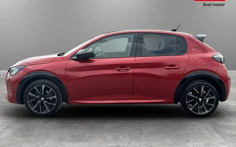 Used Peugeot 208 Premium 131 HP (96 kW) 2022 Hatchback