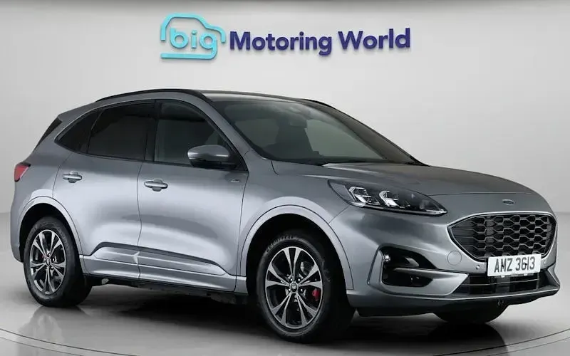 Usado Ford Kuga ST-Line 225 CV (165 kW) 2023 SUV