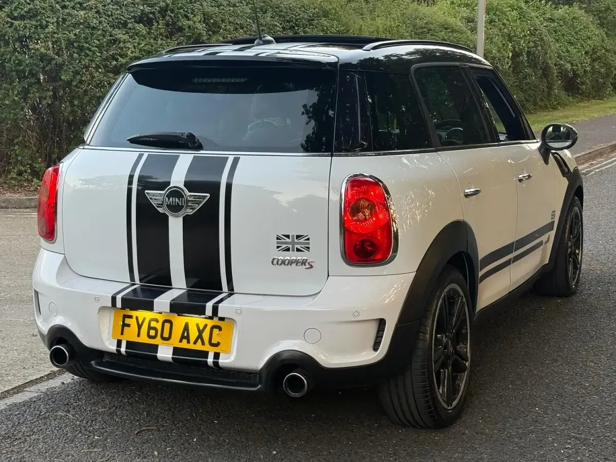 Used Mini Cooper S Countryman 181 HP (133 kW) 2010 White SUV