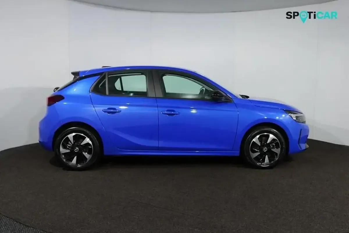 Used Vauxhall Corsa-e Design Edition 98 kW (134 HP) 2024 Blue Hatchback