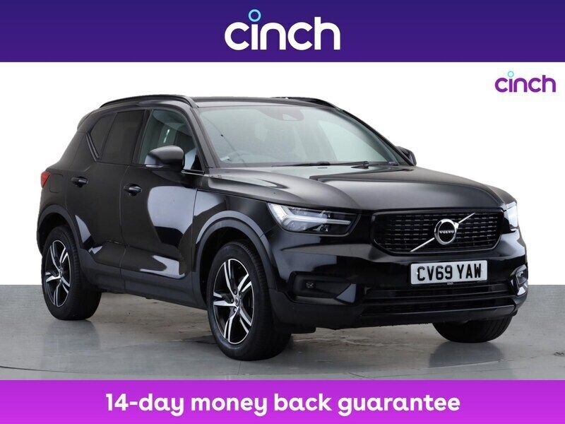 Black Used 2019 Volvo XC40 R-Design SUV | £20,999 (Fair price) - Image 1/3