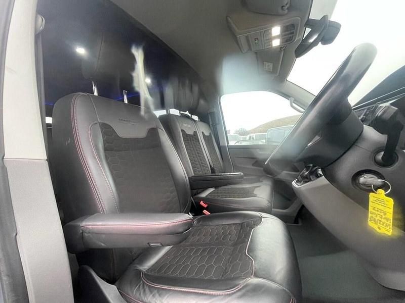 Used VW T6.1 Sportline 204 HP (150 kW) 2023 Grey Van