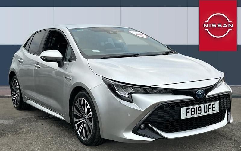 Used Toyota Corolla Design 122 HP (89 kW) 2022 Hatchback