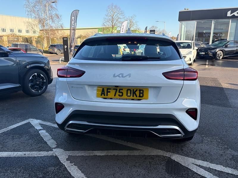 Used Kia XCeed 2025 White SUV