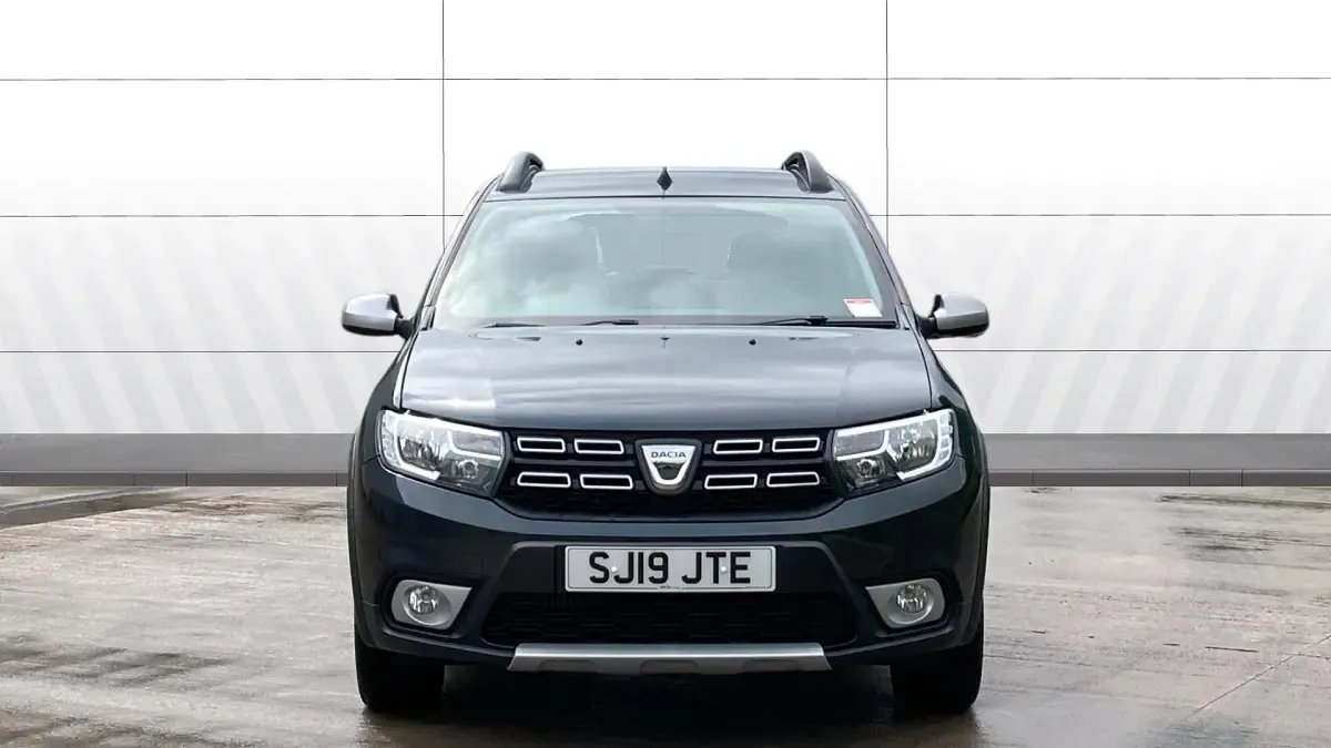 Used Dacia Sandero Essentiel 90 HP (66 kW) 2019 Grey Hatchback