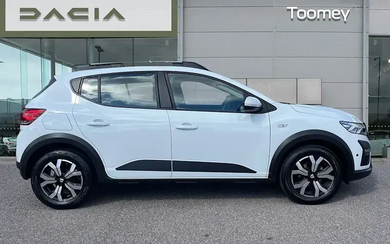 Used Dacia Sandero Prestige 91 HP (66 kW) 2022 White Hatchback