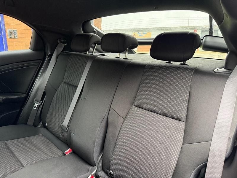 Used Honda Civic Sport 120 HP (88 kW) 2017 Blue Hatchback