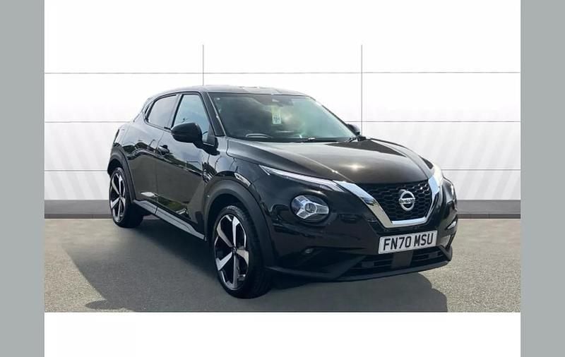 Black Used 2020 Nissan Juke Tekna SUV | £14,020 (Fair price) - Image 1/4