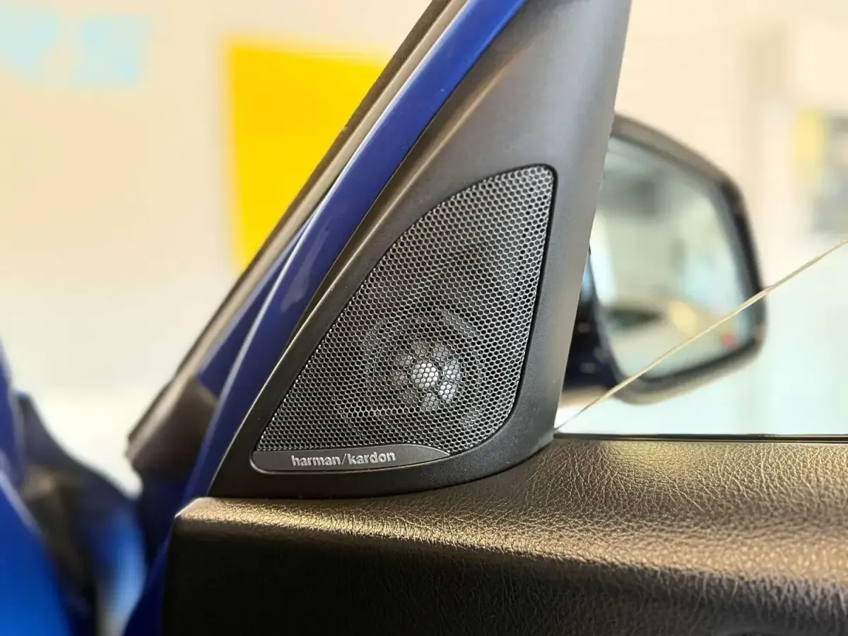 Used BMW M140 M Sport 335 HP (246 kW) 2017 Blue Hatchback