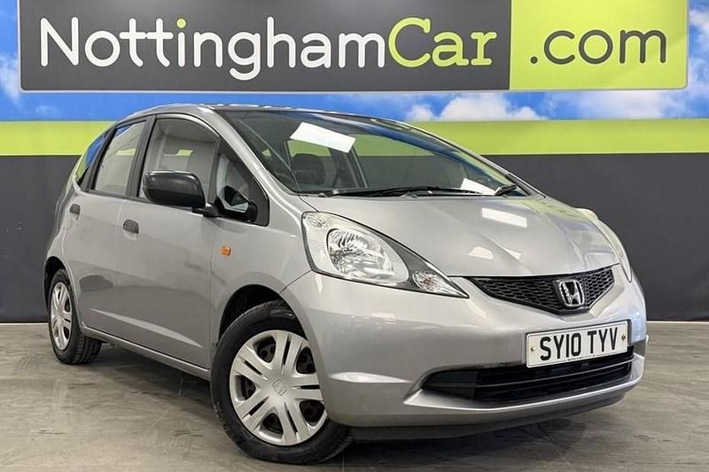 Used Honda Jazz S 90 HP (66 kW) 2010 Silver Hatchback