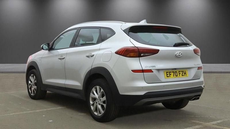 Used Hyundai Tucson SE 115 HP (84 kW) 2020 Silver SUV