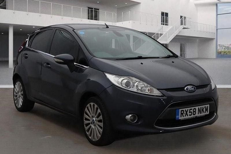 Grey Used 2009 Ford Fiesta Titanium Hatchback | £5,090 (Fair price) - Image 1/1