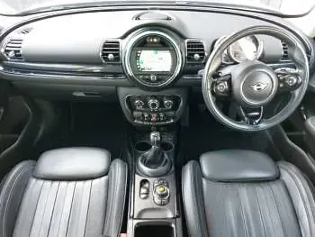 Used Mini Cooper Clubman Exclusive 136 HP (100 kW) 2019 White Estate