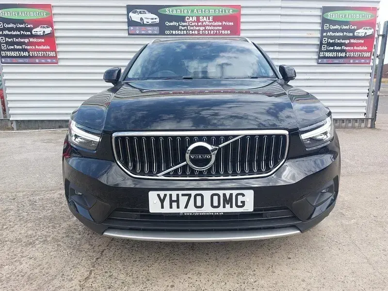 Used Volvo XC40 Inscription 2020 Black SUV
