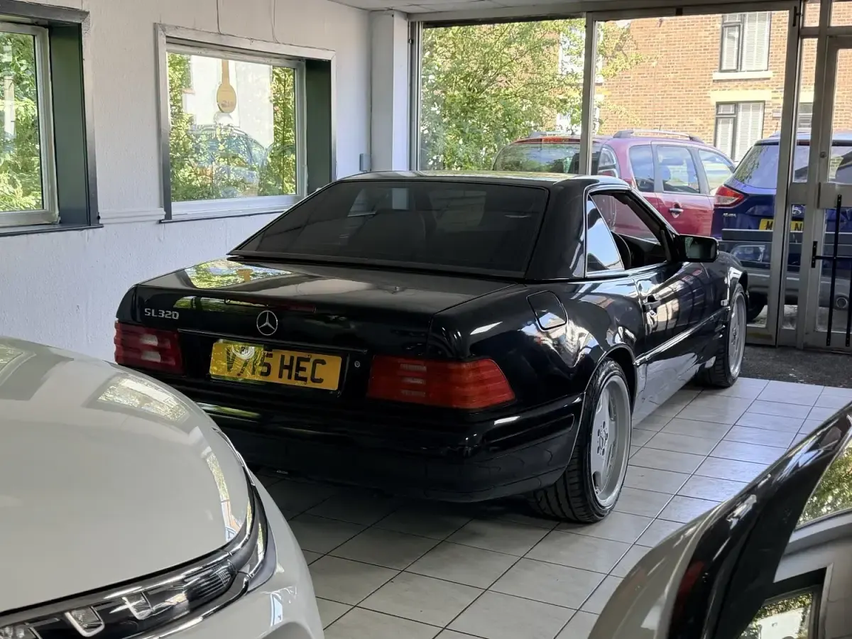 Used Mercedes SL320 Edition 1999 Black Cabriolet
