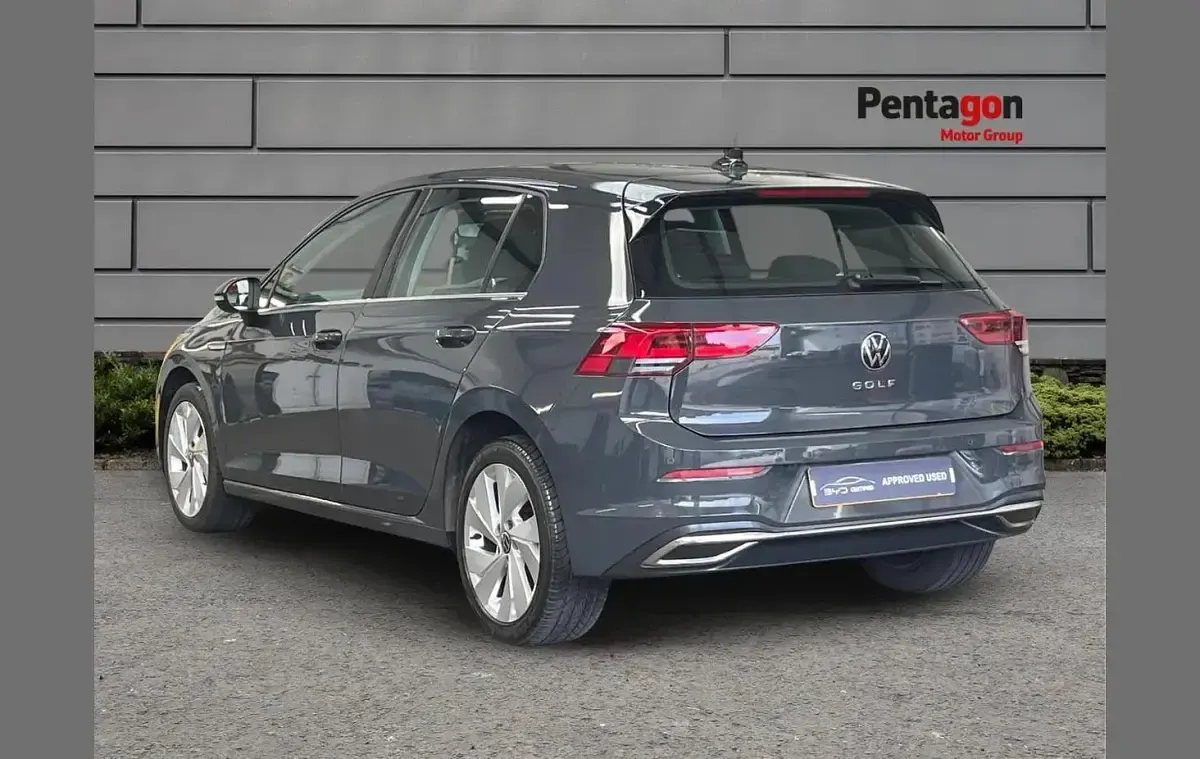 Used VW Golf VIII Style 128 HP (94 kW) 2020 Grey Hatchback