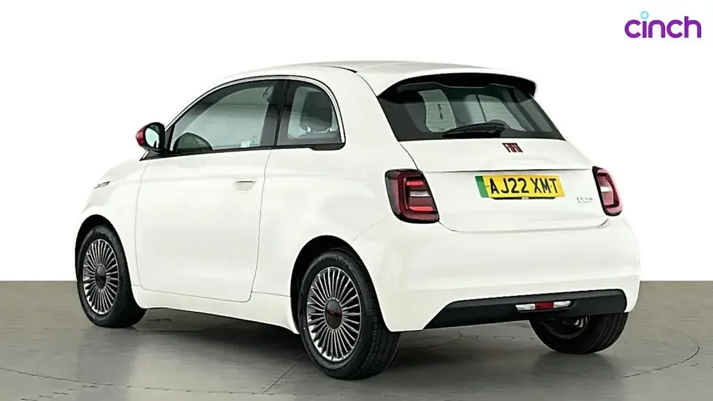 Used Fiat 500e Red 69 kW (95 HP) 2022 Hatchback