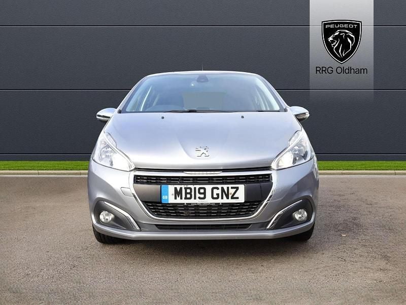 Grey Used 2019 Peugeot 208 Signature Sky Hatchback | £6,390 (Fair price) - Image 1/4