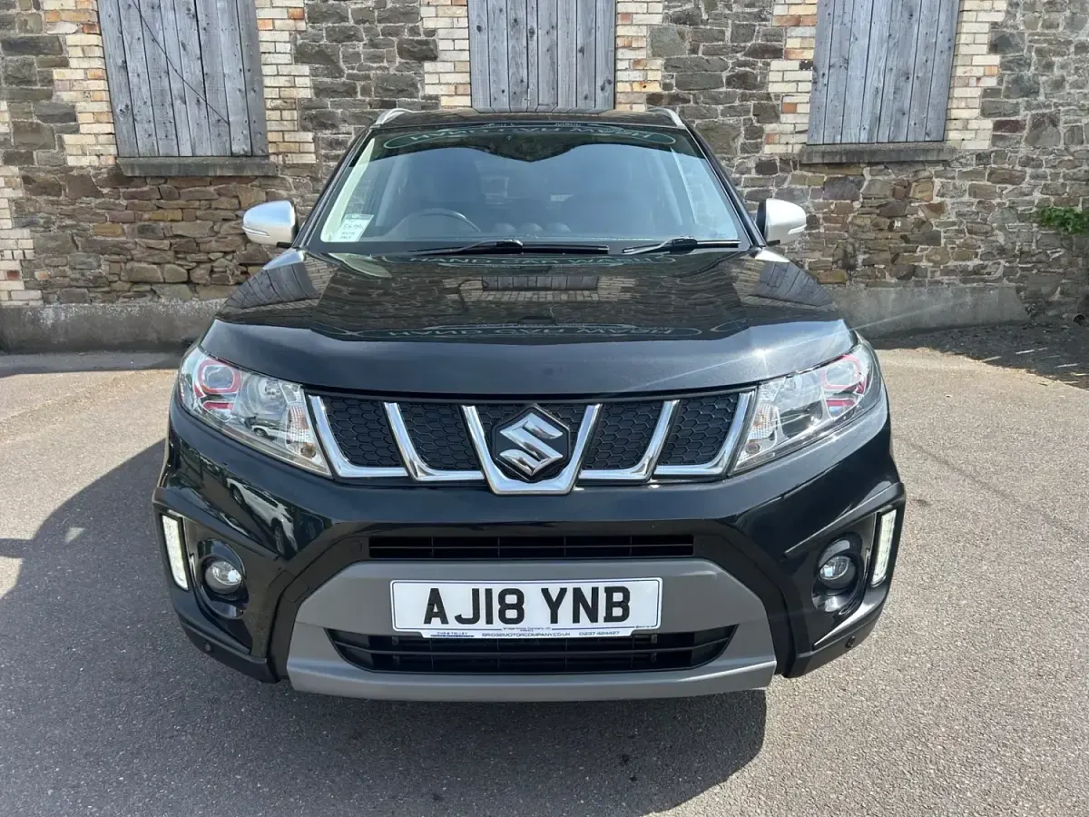 Second-hand Suzuki Vitara 140 CP (102 kW) 2018 Negru SUV