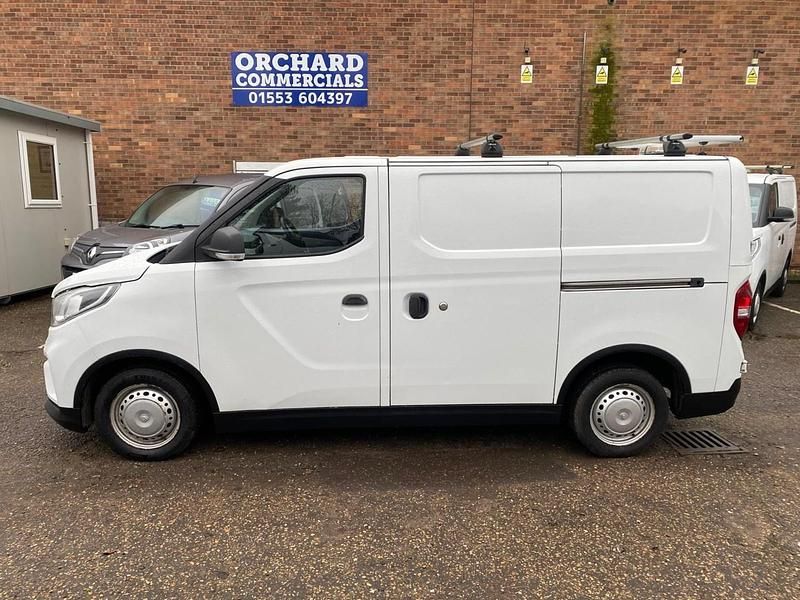 Used Maxus eDeliver 3 89 kW (122 HP) 2023 White Van
