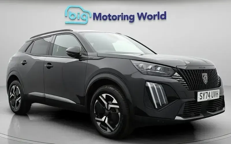 Used Peugeot 2008 GT 131 HP (96 kW) 2024 SUV