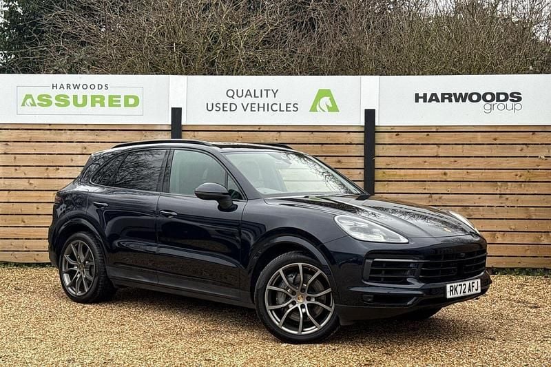 Blue Used 2022 Porsche Cayenne SUV | £59,950 (Good price) - Image 1/4