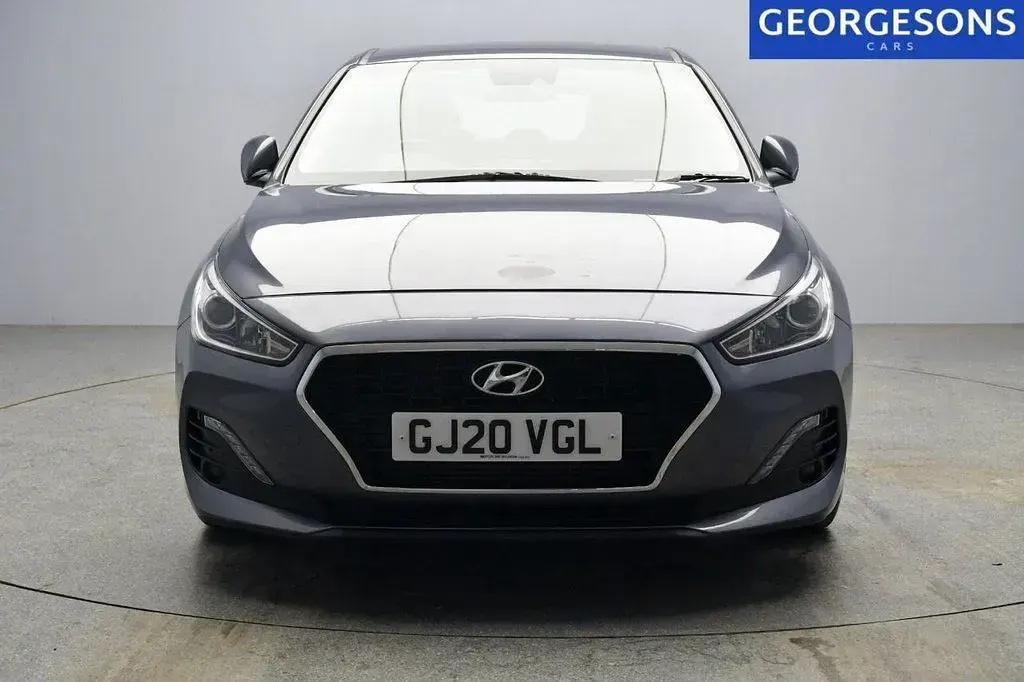Used Hyundai i30 SE 120 HP (88 kW) 2020 Grey Hatchback
