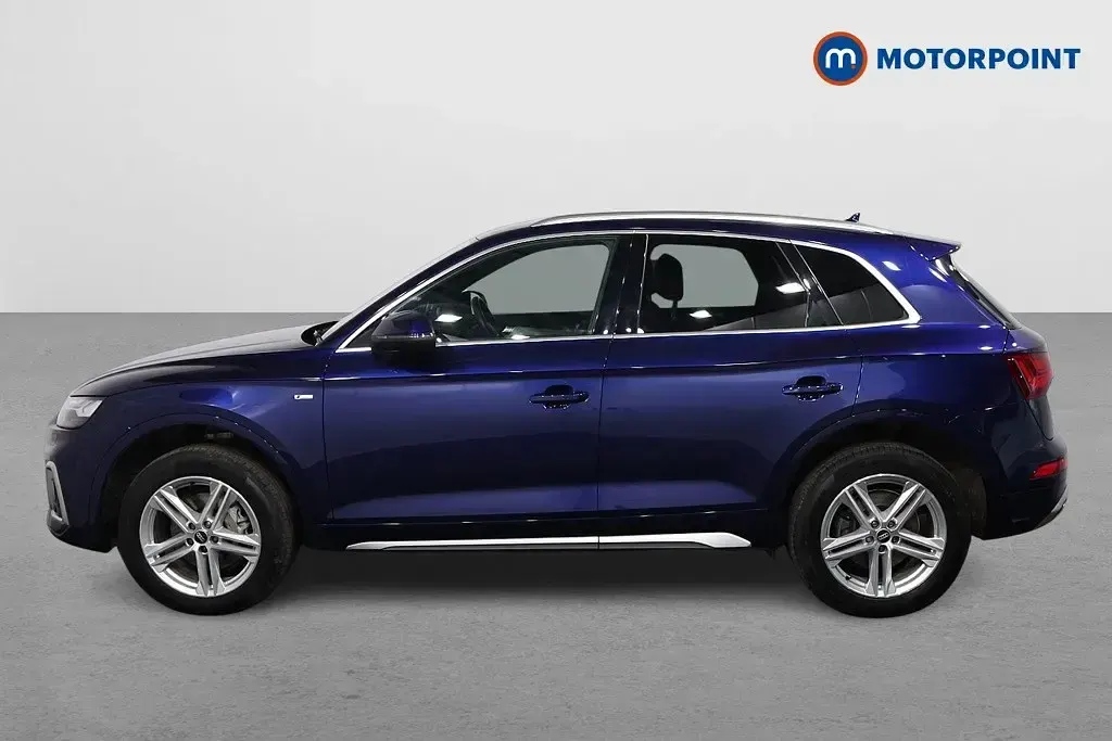 Begagnad Audi Q5 S-Line 204 HK (150 kW) 2023 Blå SUV