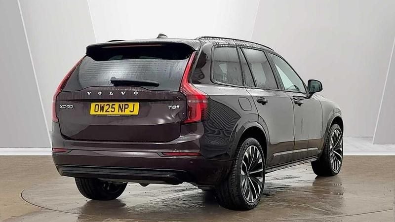 Used Volvo XC90 Plus 449 HP (330 kW) 2025 Red SUV