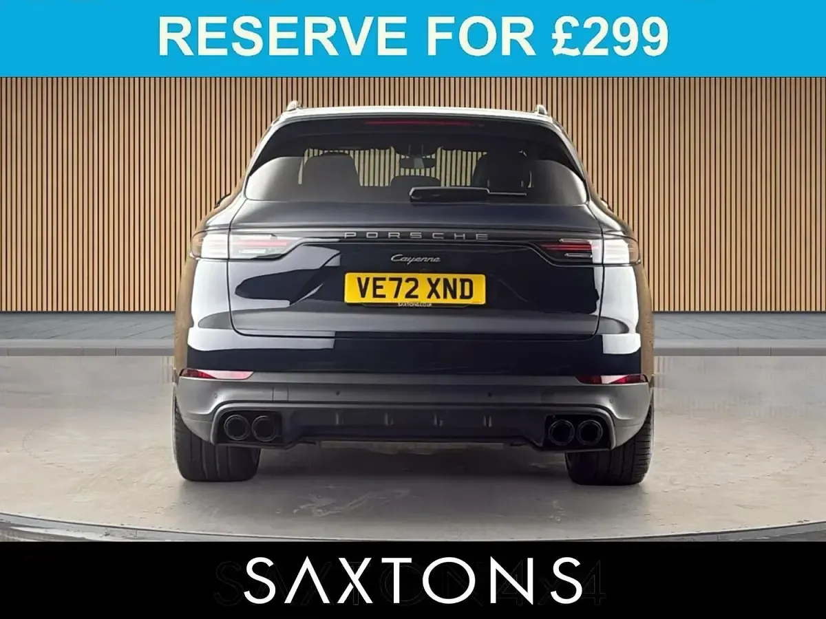 Used Porsche Cayenne E-Hybrid Platinum Edition 2023 Blue SUV