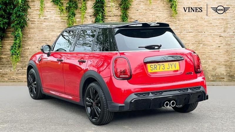 Used Mini Cooper S Hatch 176 HP (129 kW) 2024 Red Hatchback