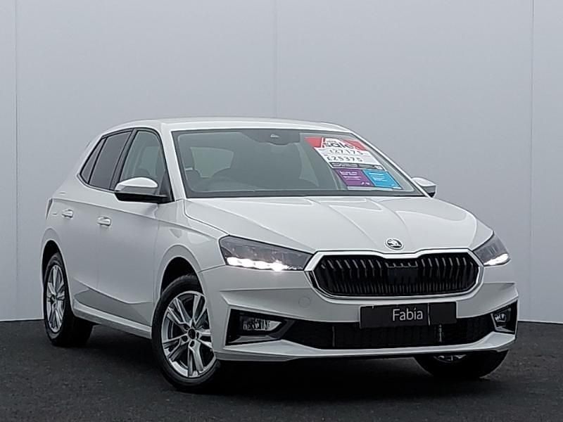 New Skoda Fabia SE L 2025 White Hatchback