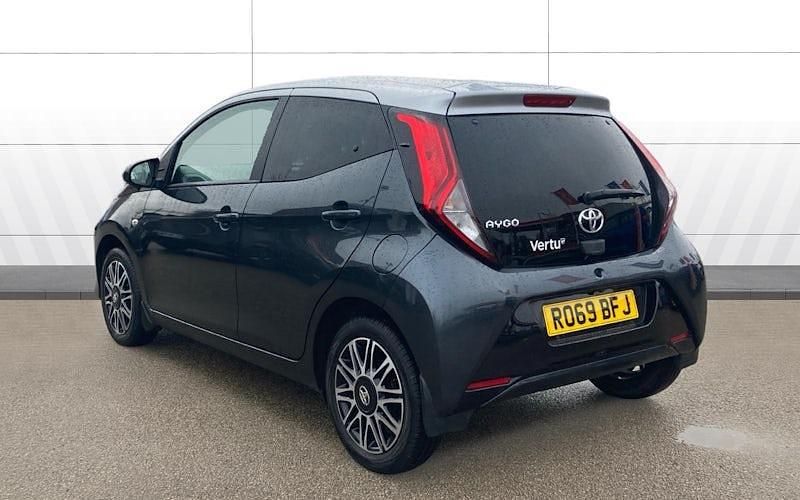 Used Toyota Aygo X-clusiv 72 HP (52 kW) 2021 Hatchback