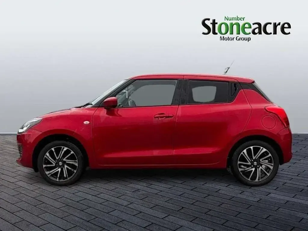 Second-hand Suzuki Swift SZ-L 83 CP (61 kW) 2024 Roșu Hatchback
