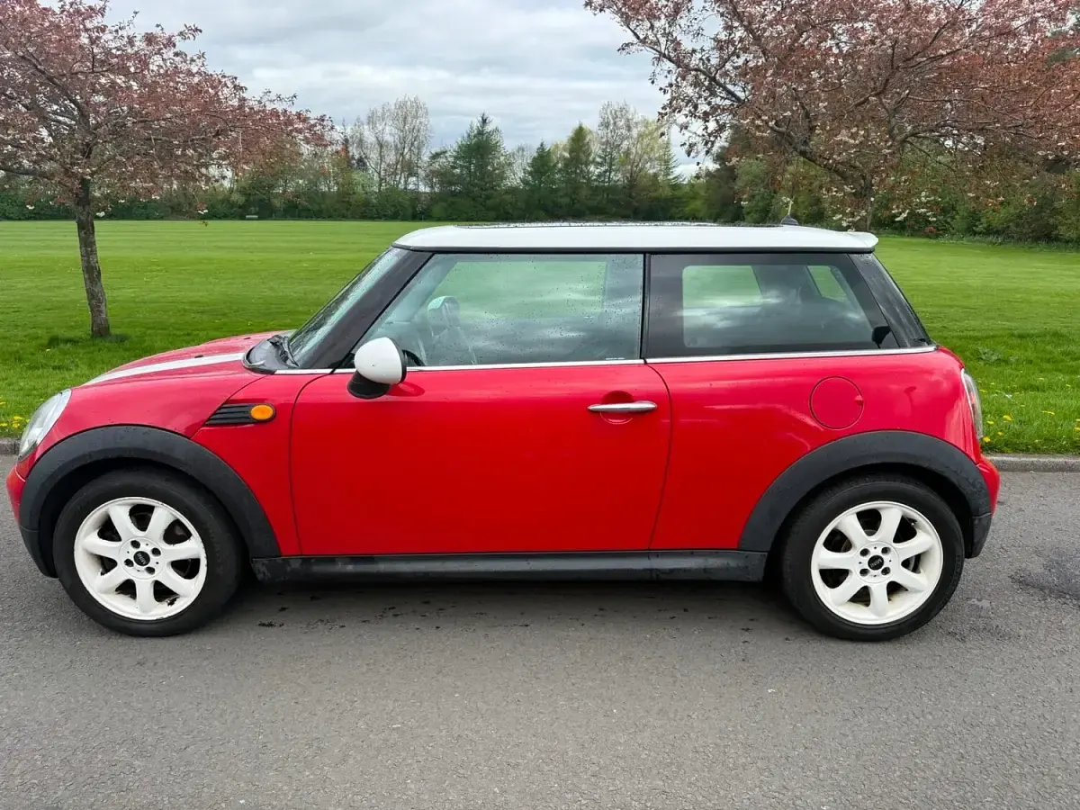 Used Mini Cooper Hatch 2010 Red Hatchback