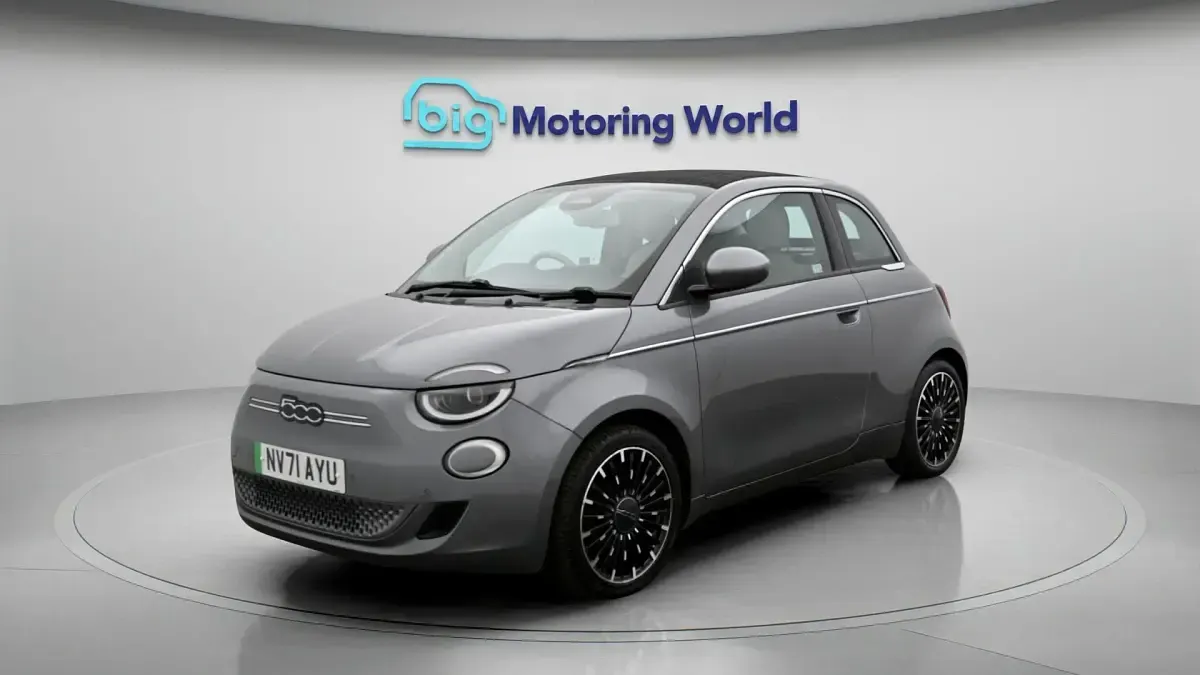 Used Fiat 500e La Prima 86 kW (117 HP) 2022 Grey Cabriolet