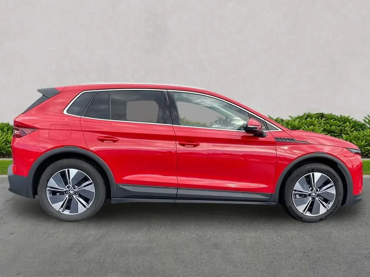 Usado Skoda Elroq 210 kW (286 CV) 2025 Rojo SUV