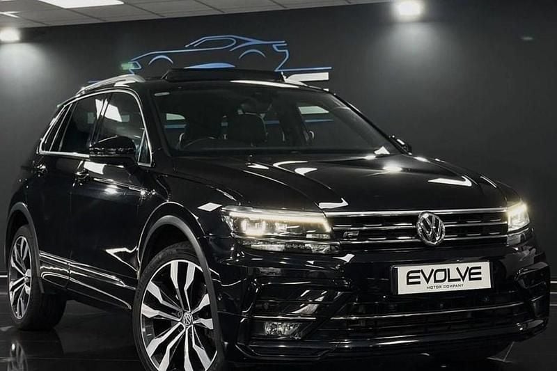Black Used 2019 VW Tiguan R-line SUV | £20,395 (Good price) - Image 1/1
