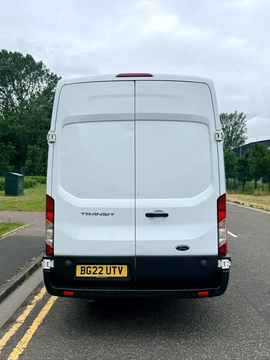 Used Ford Transit Trend 130 HP (95 kW) 2022 White Van
