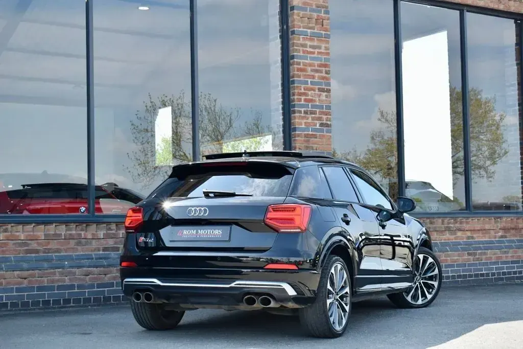 Used Audi SQ2 Black Edition 300 HP (220 kW) 2020 Black SUV