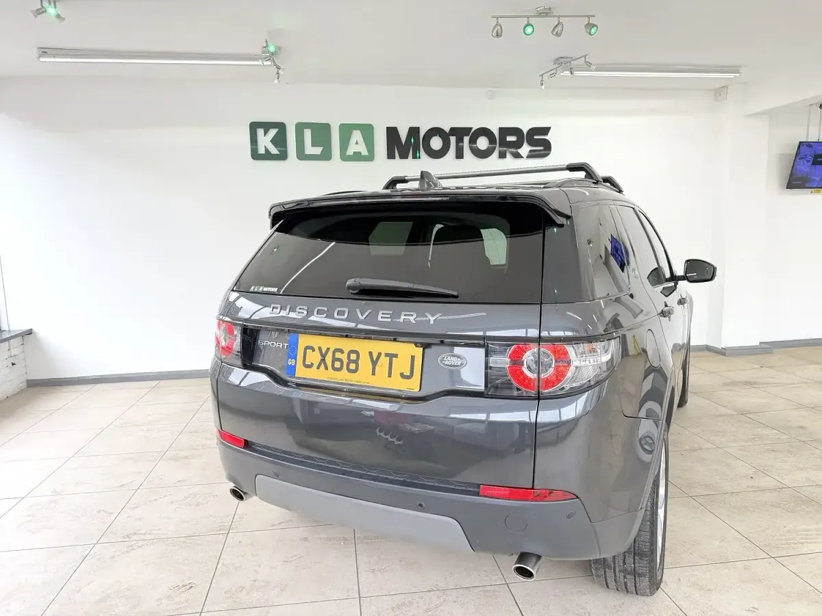 Used Land Rover Discovery Sport SE 180 HP (132 kW) 2018 Grey SUV