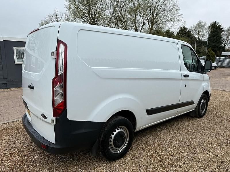 Used Ford Transit Custom 130 HP (95 kW) 2020 White Van