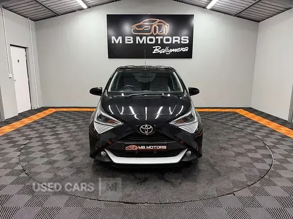 Usado Toyota Aygo X-plore 2018 Preto Citadino