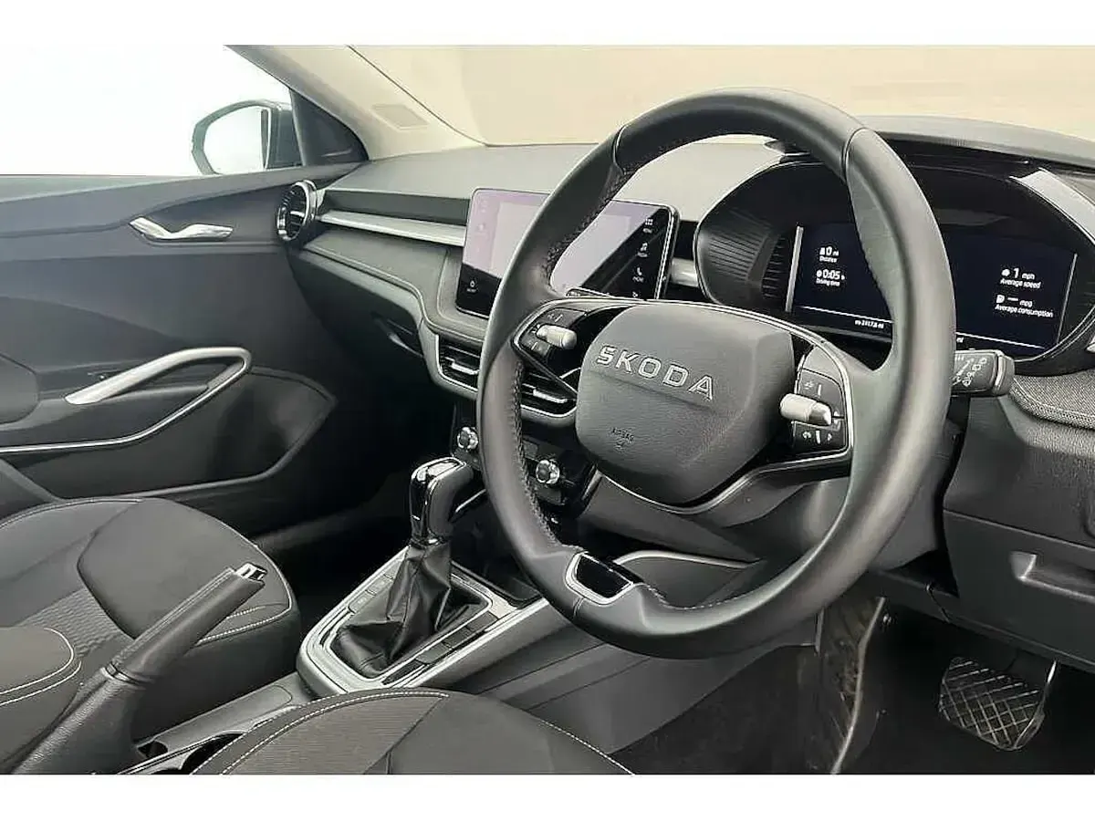 Used Skoda Fabia SE L 85 HP (62 kW) 2025 Graphite grey metallic Hatchback