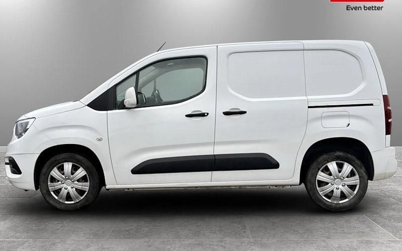 Used Vauxhall Combo Sportive 101 HP (74 kW) 2021 MPV