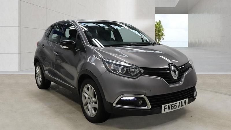 Used Renault Captur Dynamique 110 HP (80 kW) 2015 Grey SUV
