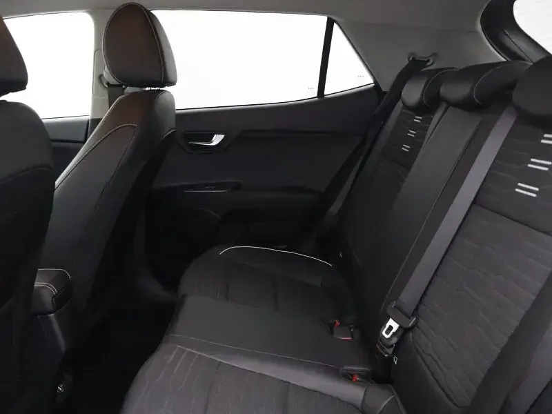Used Kia Stonic GT-Line 98 HP (72 kW) 2024 Grey SUV