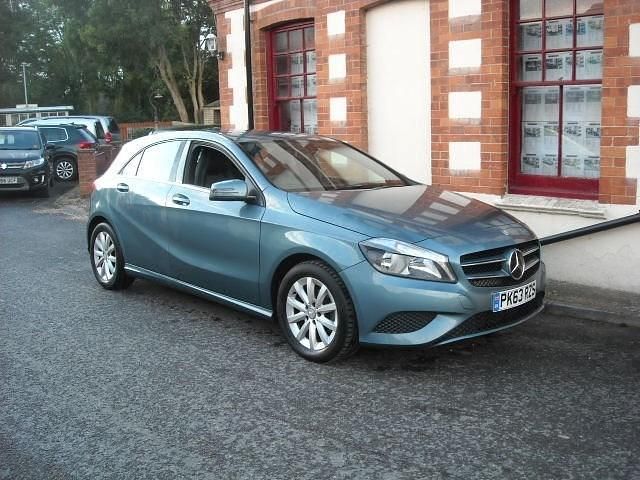 Blue Used 2014 Mercedes A180 SE Hatchback | £7,495 (Good price) - Image 1/4