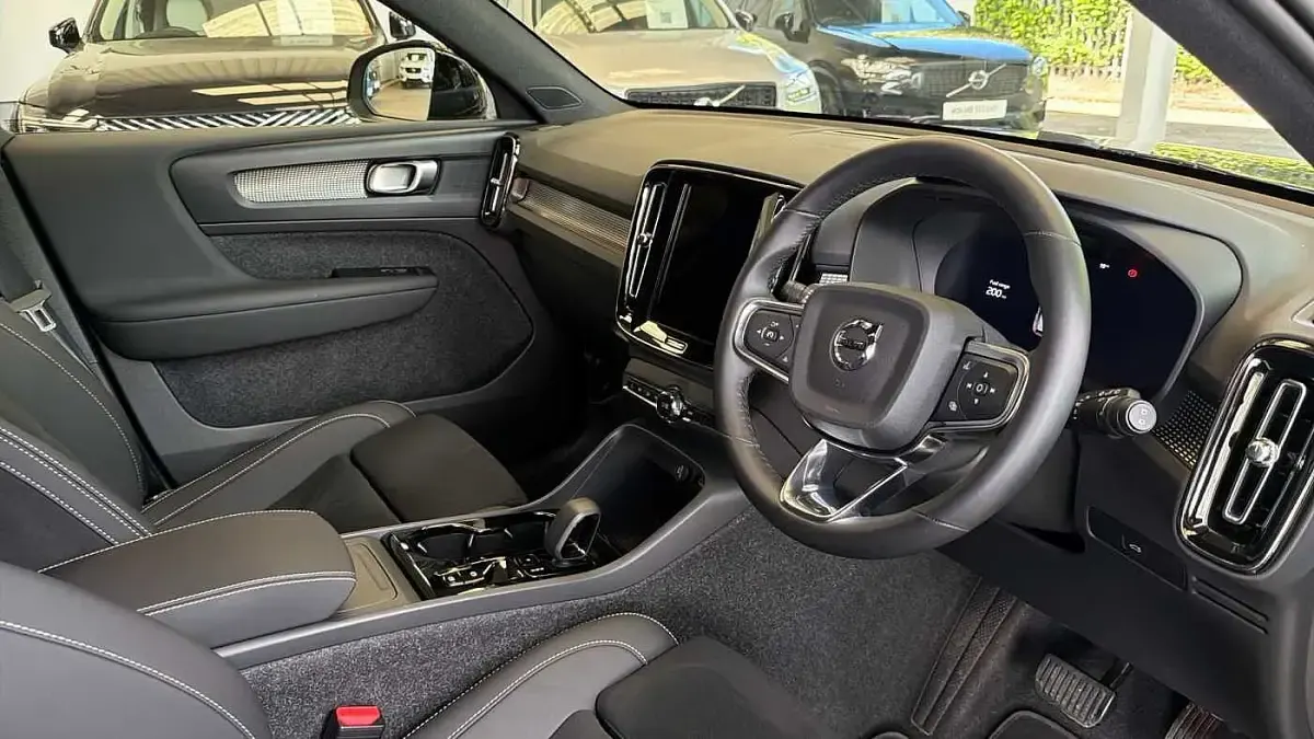 Used Volvo XC40 Plus 2025 Black SUV