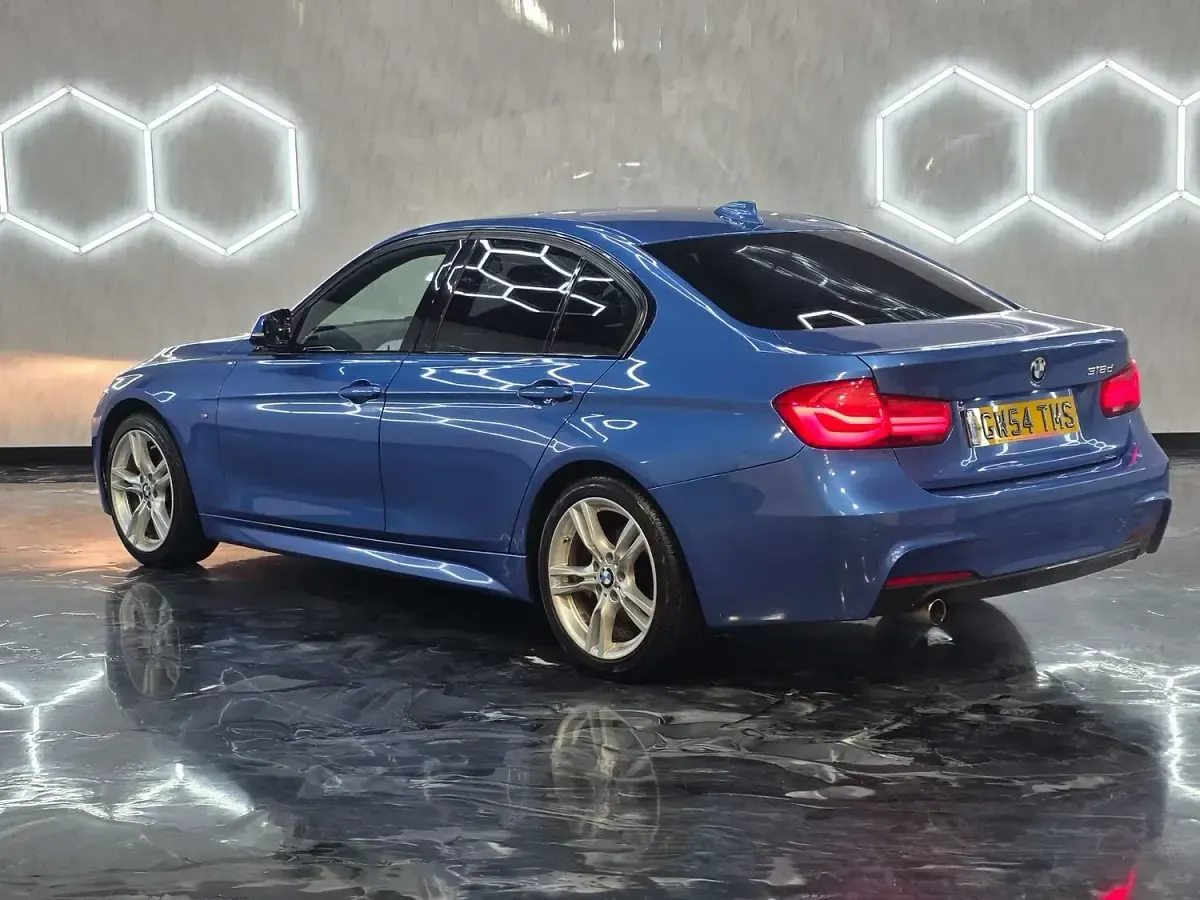 Used BMW 318 M Sport 2015 Blue Sedan